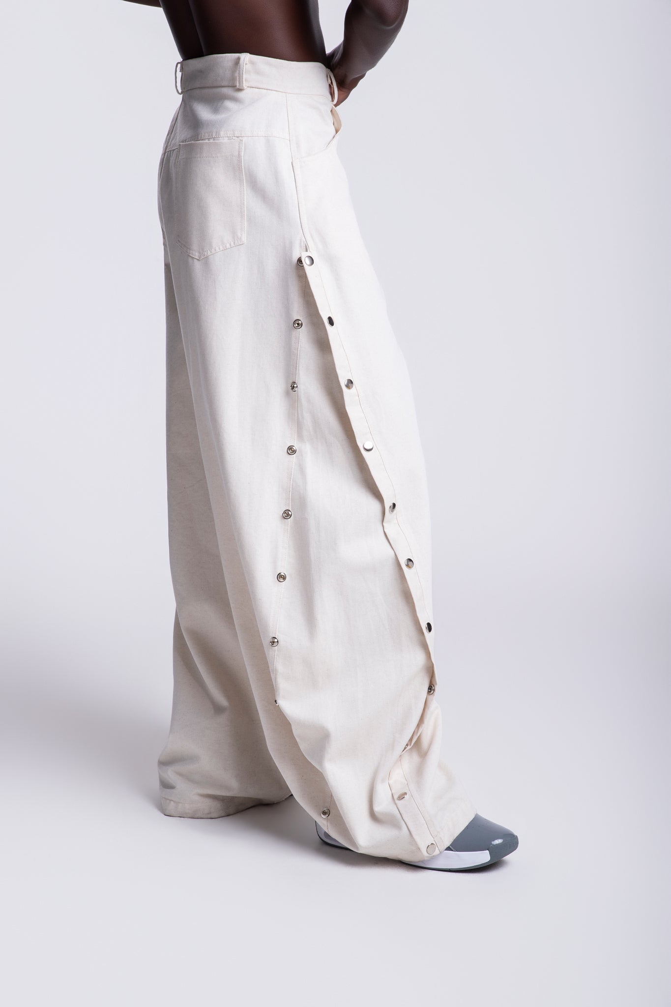 Calça Haus OFF-White