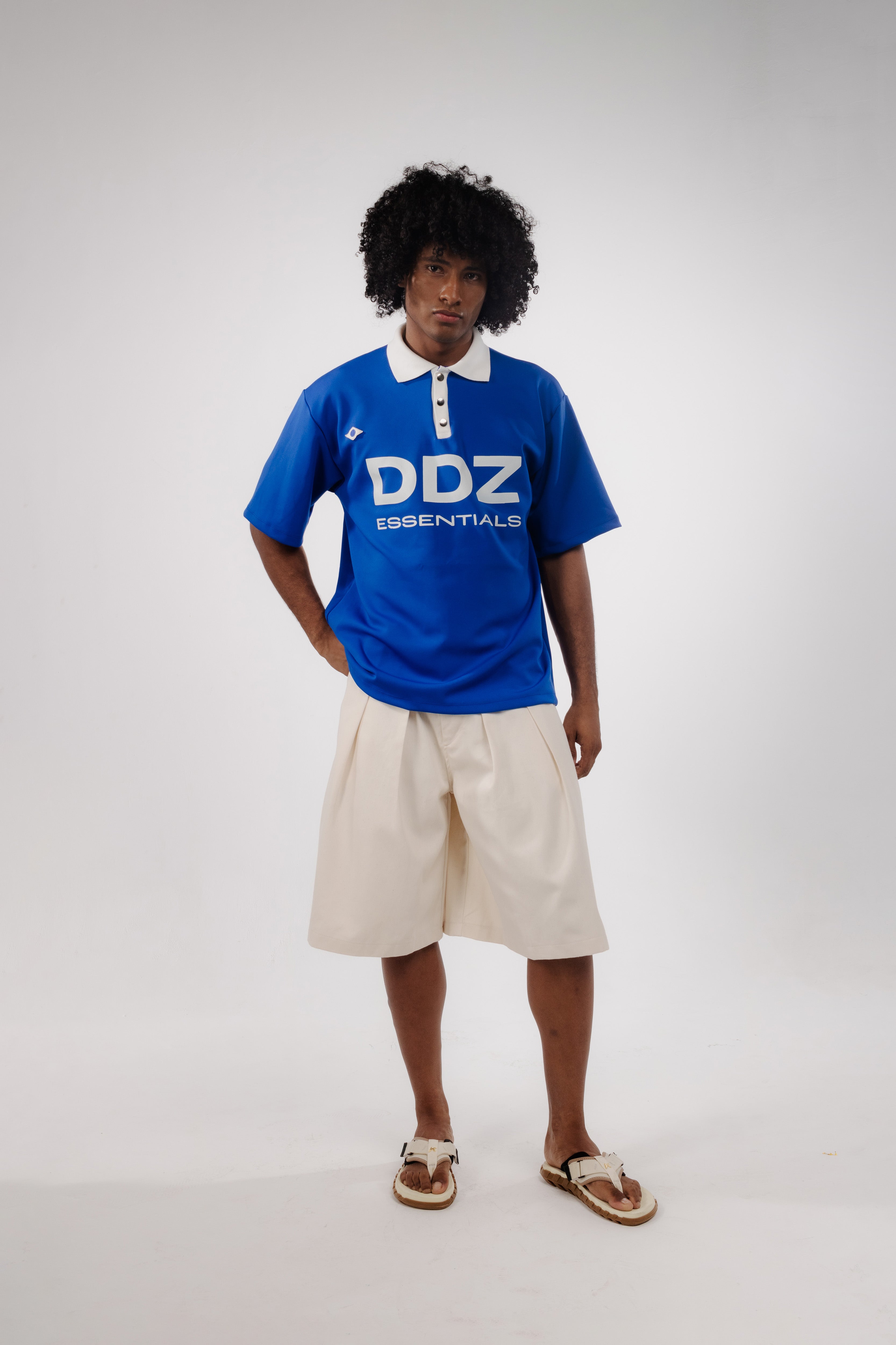 Camisa Brasiliana Azul com branco